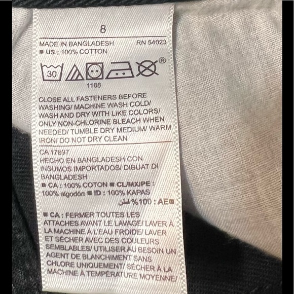 OLD Navy Black Denim Boy’s Jeans, New Without Tags, Adjustable Waist, Size 8 - Picture 4 of 4